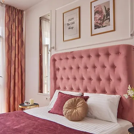 Apartment Lux