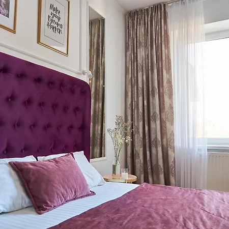 Apartment Lux