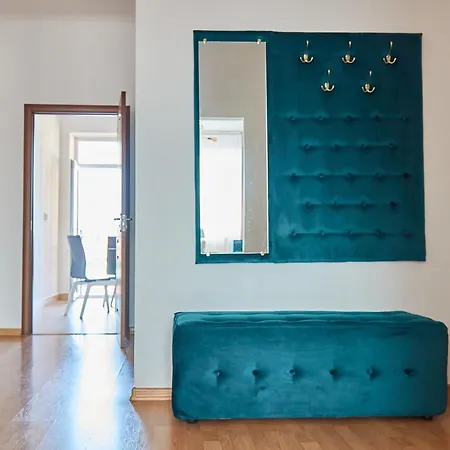 без відключень електроенергії! Lux *